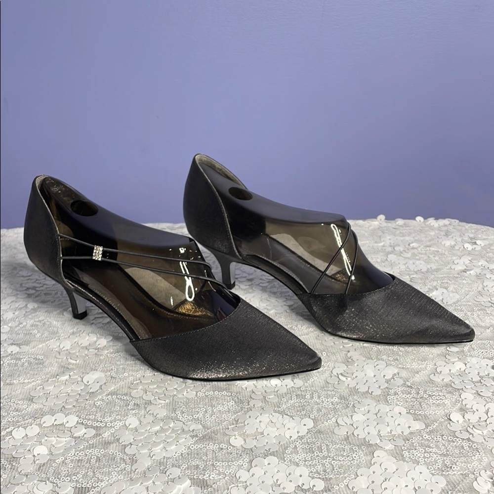 Adrianna Papell Lacy Gunmetal Shimmer Elegant  Strappy Kitten Heels Size 8.5
